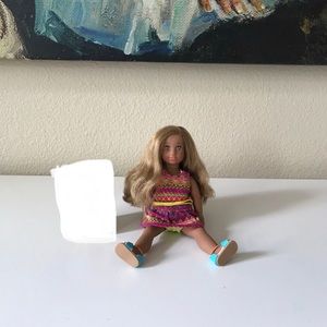 Mini American Girl doll Lea Clark